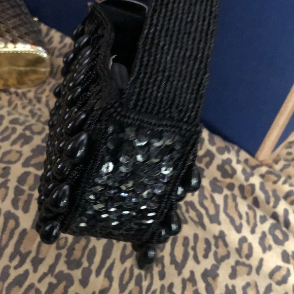 LA REGALE Black Formal tear drop Beaded Sequin mini bag Clutch NWT - Picture 13 of 13